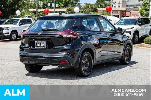 2021 Nissan Kicks S