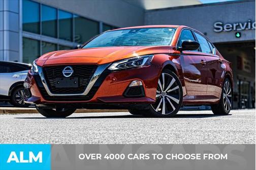 2022 Nissan Altima SR FWD
