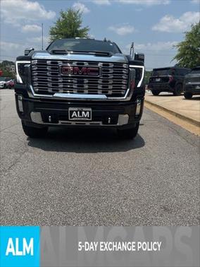 2024 GMC Sierra 2500 Denali
