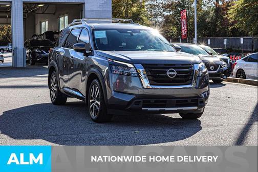 2024 Nissan Pathfinder Platinum 4WD