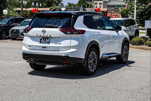 2025 Nissan Rogue Platinum