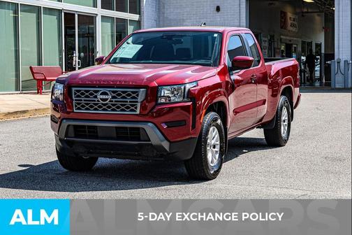 2024 Nissan Frontier SV
