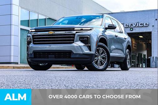 2024 Chevrolet Traverse LT