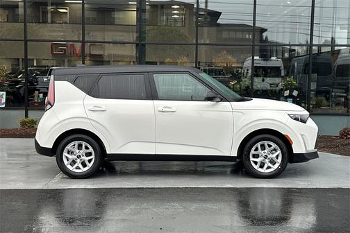 2025 Kia Soul S