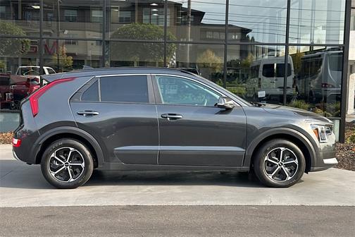 2025 Kia Niro EX