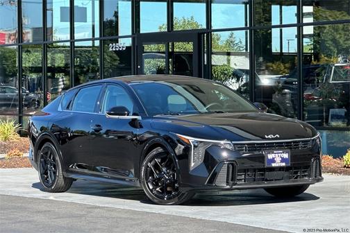 2025 Kia K4 GT-Line Turbo