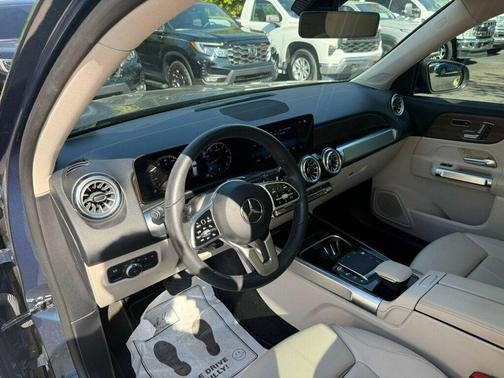 2023 Mercedes-Benz GLB 250 Base