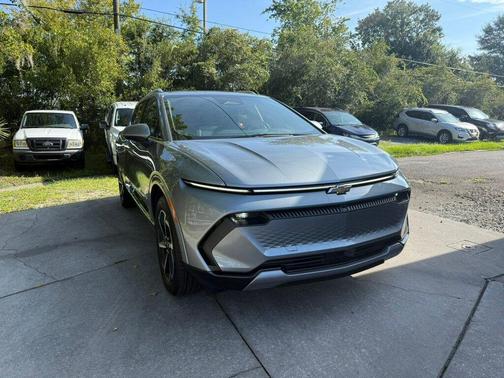 2025 Chevrolet Equinox EV LT