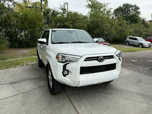 2024 Toyota 4Runner SR5