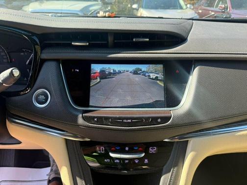 2018 Cadillac XT5 Base