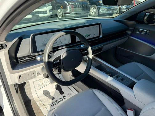 2024 Hyundai IONIQ 6 SEL