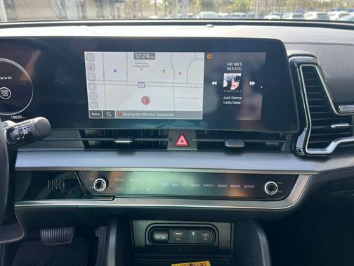 2024 Kia Sportage SX