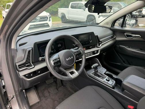 Steel Gray 2025 Kia Sportage LX