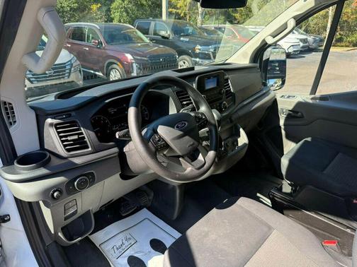 2024 Ford Transit-250 Base