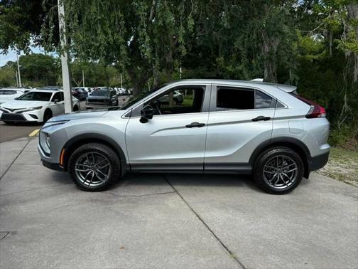 2024 Mitsubishi Eclipse Cross LE