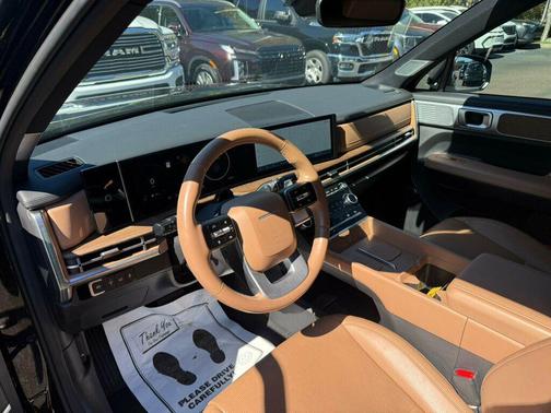 2025 Hyundai SANTA FE Limited