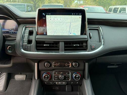 2024 Chevrolet Suburban 4WD Z71