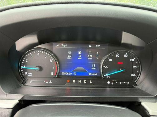 Oxford White 2023 Ford Explorer XLT