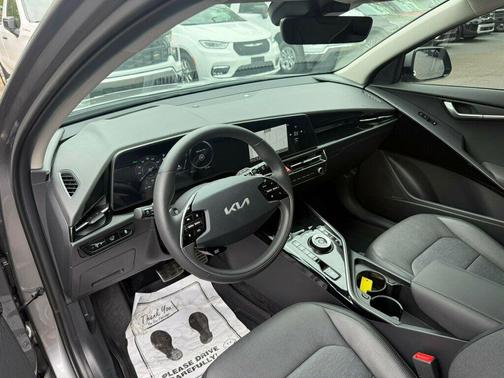 Steel Gray 2025 Kia Niro EV Wave