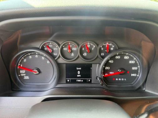 2025 Chevrolet Silverado 1500 Custom