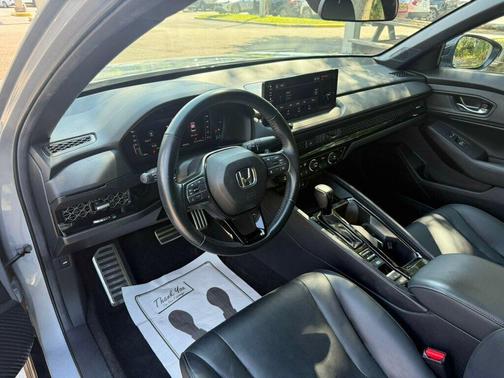 2024 Honda Accord Hybrid Base
