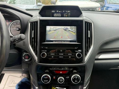 2022 Subaru Forester Premium