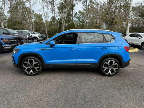 2023 Volkswagen Taos 1.5T SEL