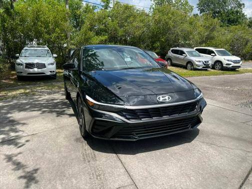 2025 Hyundai ELANTRA Sport