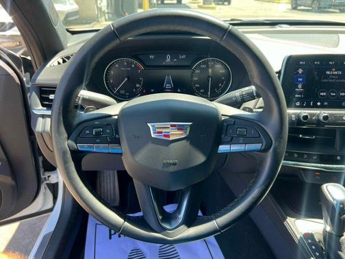 2024 Cadillac CT4 Luxury