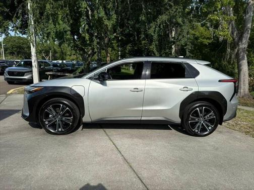 2024 Toyota bZ4X Limited