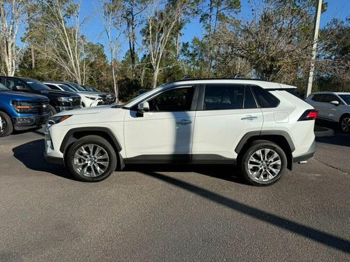 2024 Toyota RAV4 Limited