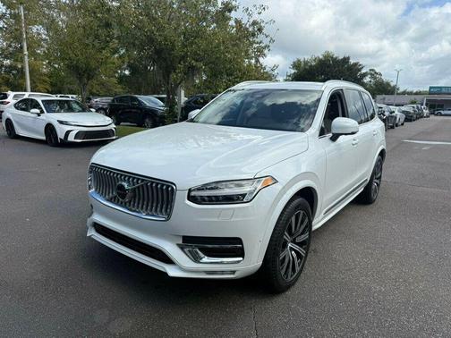 2024 Volvo XC90 B5 Plus Bright Theme