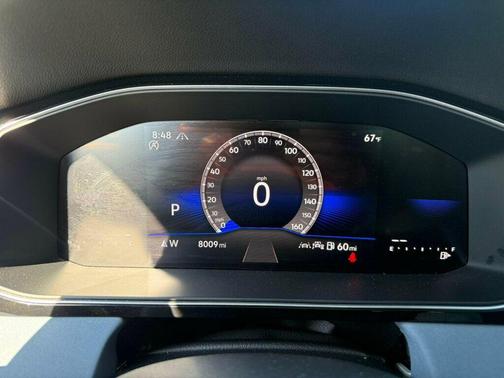 Pure White 2025 Volkswagen Jetta 1.5T SE