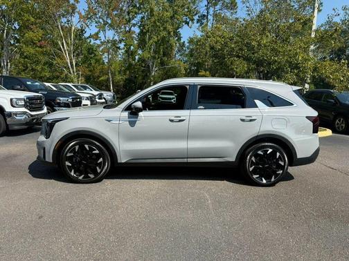 2025 Kia Sorento SX