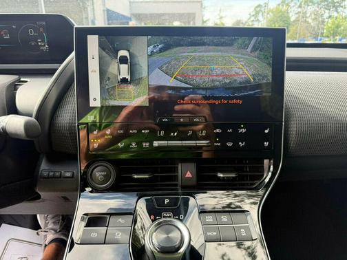 2023 Toyota bZ4X Limited