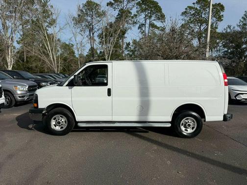 Summit White 2024 GMC Savana 2500 Work Van