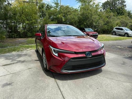 2025 Toyota Corolla Hybrid LE