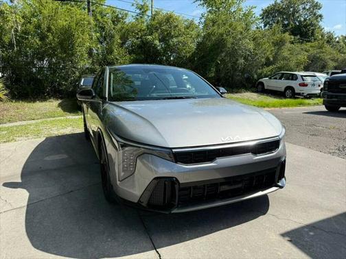 2025 Kia K4 GT-Line Turbo