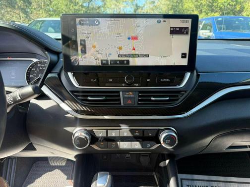 2024 Nissan Altima SR FWD