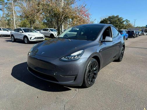 2023 Tesla Model Y Long Range AWD
