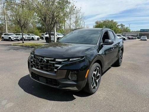 Phantom Black 2023 Hyundai SANTA CRUZ Limited