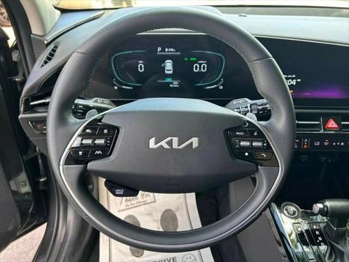 2023 Kia Niro EX
