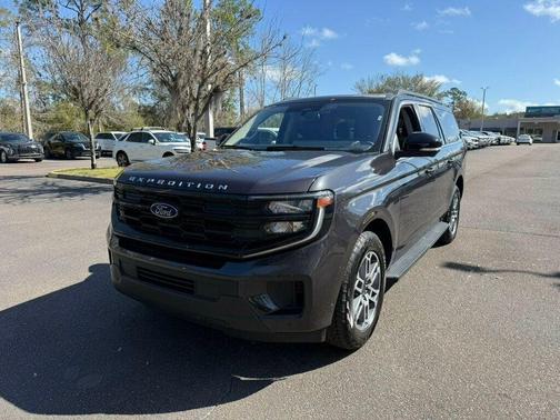 2025 Ford Expedition Max Active 4x4