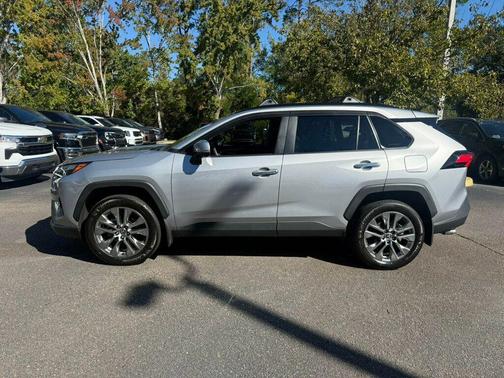 2024 Toyota RAV4 Limited