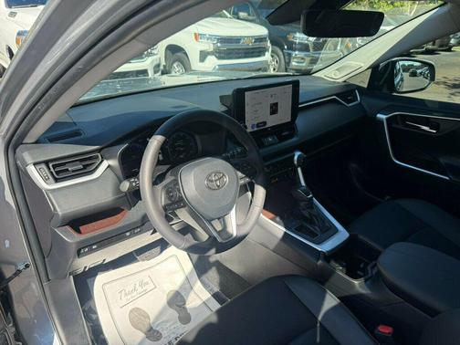 2024 Toyota RAV4 Limited