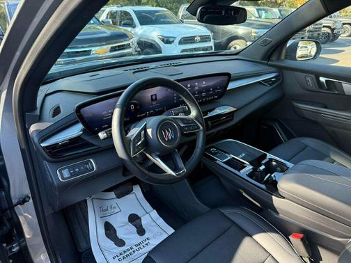 2025 Buick Enclave Preferred FWD