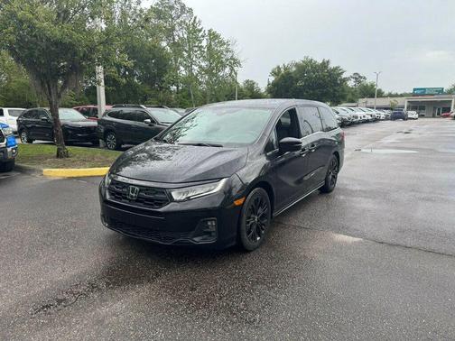 Crystal Black Pearl 2025 Honda Odyssey Sport-L