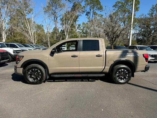 2024 Nissan Titan PRO-4X