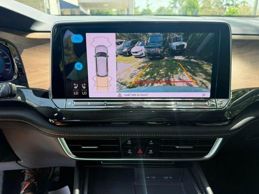 2024 Volkswagen Atlas 2.0T SE w/Technology 4MOTION
