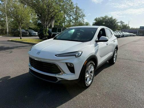 Summit White 2025 Buick Encore GX Preferred